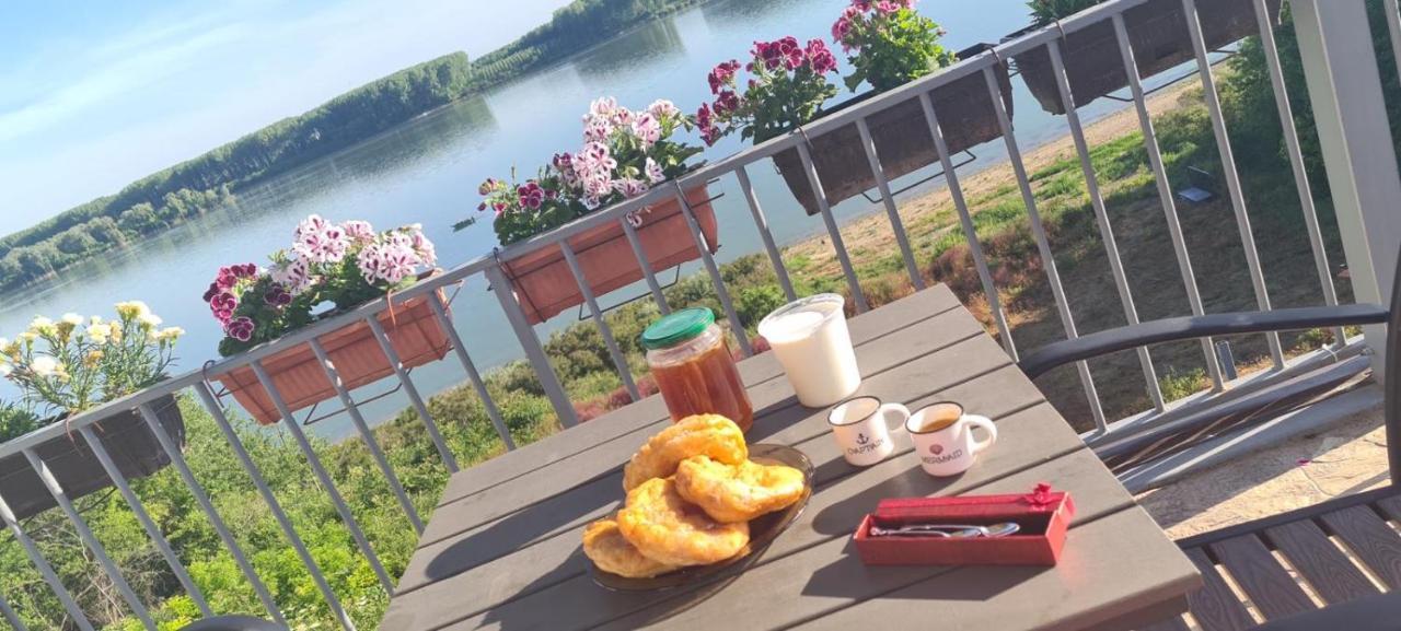 Къща За Гости Ненийски Lom Dış mekan fotoğraf